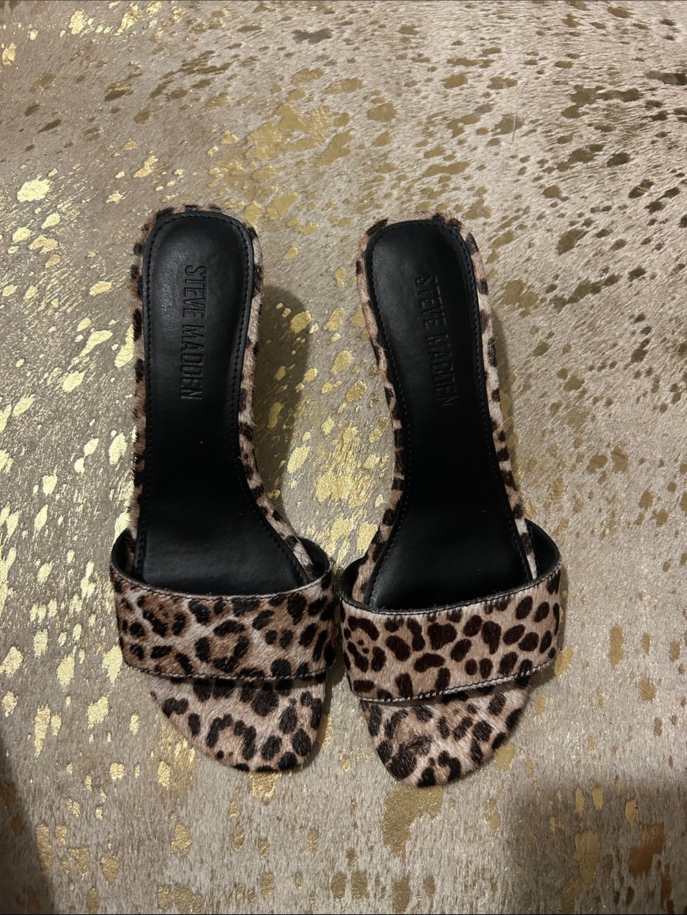 STEVE MADDEN 
Patsy Calf Hair Slide Sandal